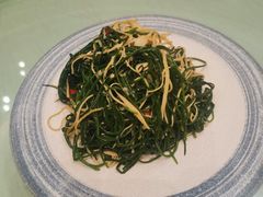 -吕记小鲜(昌吉店)