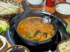-黔三一夺夺粉酸汤火锅(百信店)