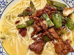 -李与白包子铺(桐梓林店)