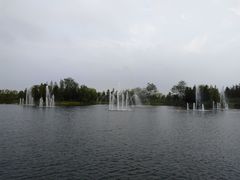 -奕欧来上海购物村停车场