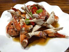 捞汁小海鲜-马路牙子地桌烤肉(工体店)