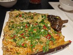 -河畔春天时尚餐厅