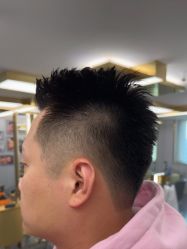 -即型男士理发工作室