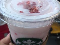 草莓星冰乐-星巴克(太原茂业天地店)