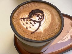 -潮一不贰·法式甜品·生日蛋糕·西式简餐(外滩店)