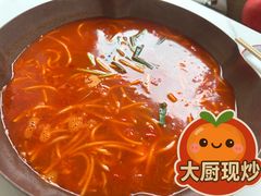 -毛辣果·贵州红酸汤牛肉火锅(西单店)