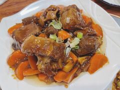 红烧牛尾-白记四益轩(枣林前街店)