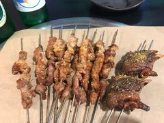 小味羊肉串-喝丢一只鞋海鲜烧烤·海肠捞饭(文体街店)