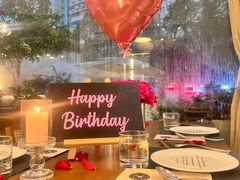 -Mark&Mars Restaurant