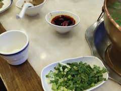 -盛元盛居传统炭火锅(绿园店)