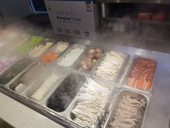 -食乐佳麻辣香锅(森林摩尔商业街区店)