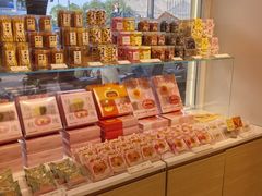 -好利来(东四店)