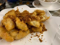 黃金九肚魚-新大咀港式茶餐厅(宝山万达店)