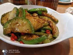 -丹江口渔村·湘味厨房(桃园店)