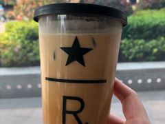 -星巴克臻选(上海合生汇1F店)