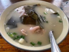 -中和裴氏蹄花(府河路店)