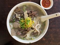 -潮镇老尾牛杂(环城西路店)