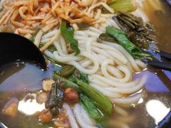 -桂在香知桂林米粉(红博中央公园店)