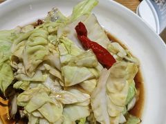 辣皮子炝莲白-纳鲁孜·新疆特色餐厅(上海悦荟广场店)