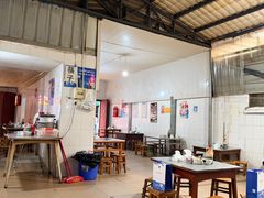 -正宗杨记普洱酸醋米线(总店)
