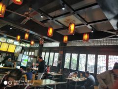 大堂-龙抄手(文殊坊店)