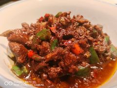 -老湖南民间菜·牛肉十八炒(花都店)