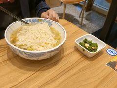 -西部马华清真兰州牛肉面·烧烤夜市(三里河店)