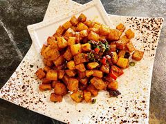 脆哨土豆粒-泉味道贵州厨房(三里河店)