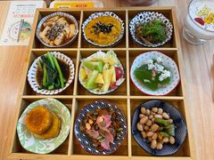 -轻蔬不用等·素食(江苏路店)