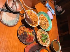 -包整·丝娃娃(一览甲秀楼风景店)