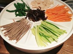 鸡丝凉米线-云海肴·云南小炒·汽锅鸡(天津国金汇店)