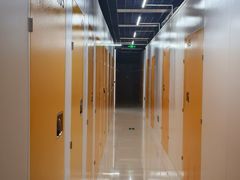 -安东易迷你自助仓储寄存仓库(草桥店)