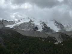 -亚拉雪山风景区