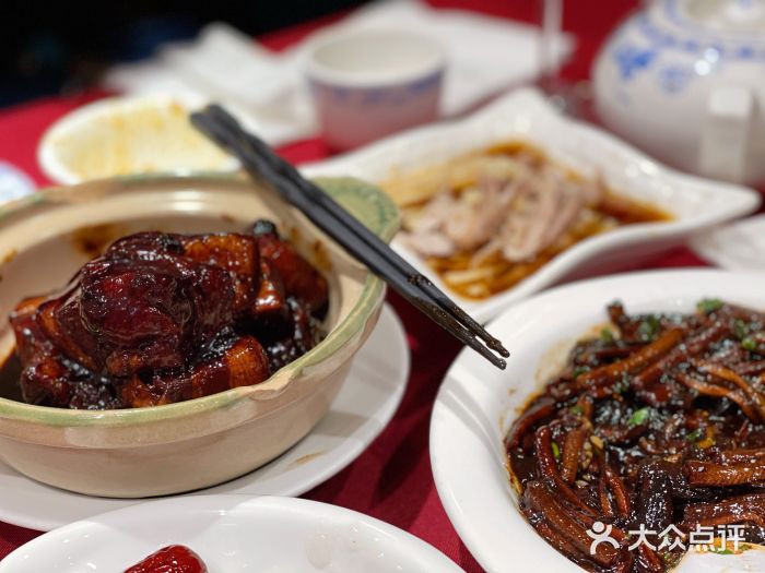 老吉士酒家(天平路店)吉士红烧肉图片