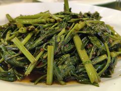 -纽顿熟食中心