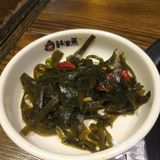 拌饭跟沙拉是套餐里的，umm不是很好吃