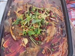 -八条友鲜货烧烤·脆皮烤鱼(石岩旗舰店)