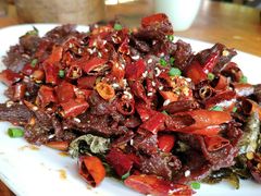 牛肉爱上茶香味-缘生态云南菜·野生菌庭院餐厅(华侨城店)