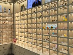 -一代眼镜(浦东大拇指广场店)