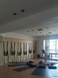 -吾之瑜生瑜伽普拉提学院