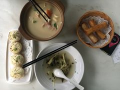 -弄堂咪道-饭香·面香·馄饨香(汇锦广场店)
