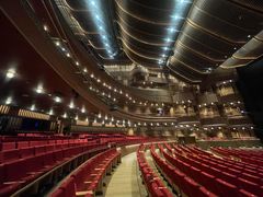 -交通银行前滩31演艺中心