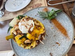 -Mark&Mars Restaurant