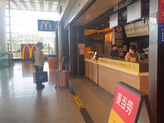 -麦当劳(深圳北站高铁店)