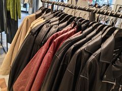 -URBAN REVIVO(上海中庚漫游城店)