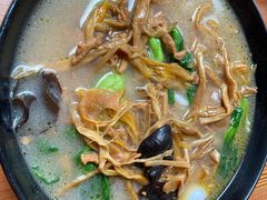 -老妈米线(港龙店)