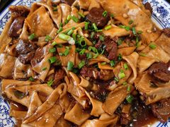 -壹阁胡羊焖饼(特色小吃街店)