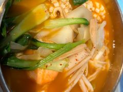-大食代美食广场(上海中心店)