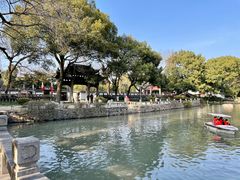 -汇龙潭