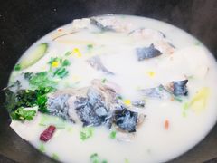 -鲜潭蒸汽石锅鱼(五道口购物中心店)